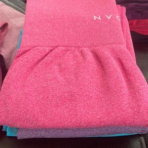 NVGTN Pink Xs seamless leggings
